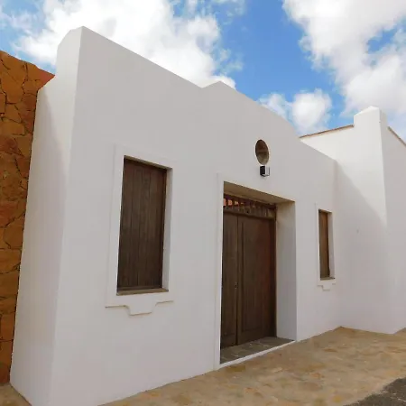 בית נופש Casa La Florida Tuineje